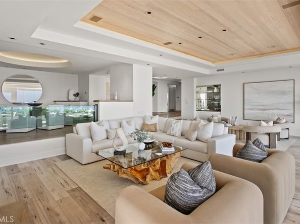 1535 Dolphin Terrace, Corona Del Mar CA 92625