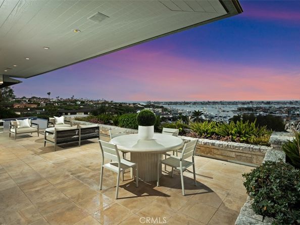 1535 Dolphin Terrace, Corona Del Mar CA 92625