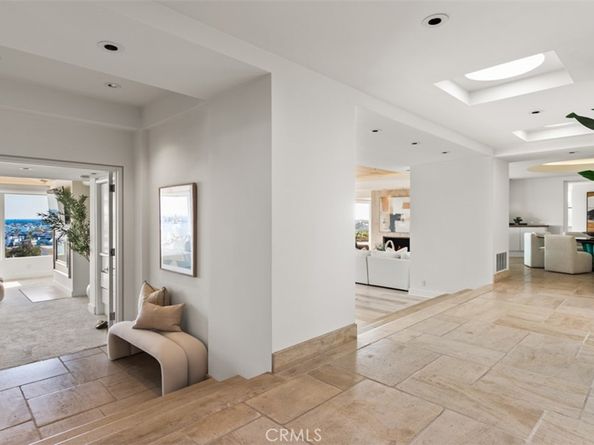 1535 Dolphin Terrace, Corona Del Mar CA 92625