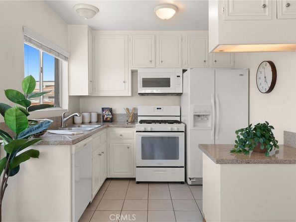 330 34th Place, Manhattan Beach CA 90266