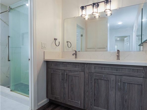 1806 N Fairview Street J, Santa Ana CA 92706
