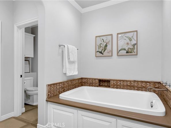 38 Upperbend, Irvine CA 92618