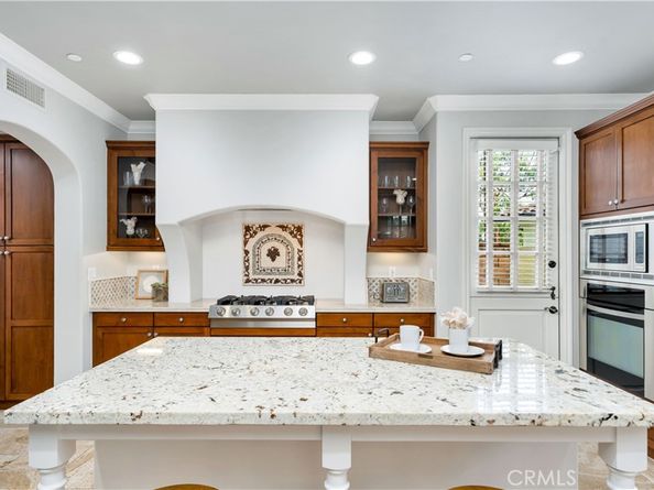 38 Upperbend, Irvine CA 92618