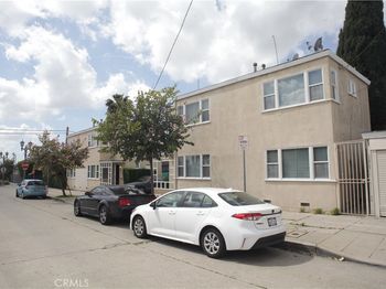 1211 Cole Avenue