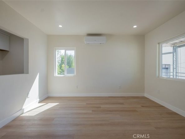 1832 N Alexandria Avenue, Los Angeles CA 90027