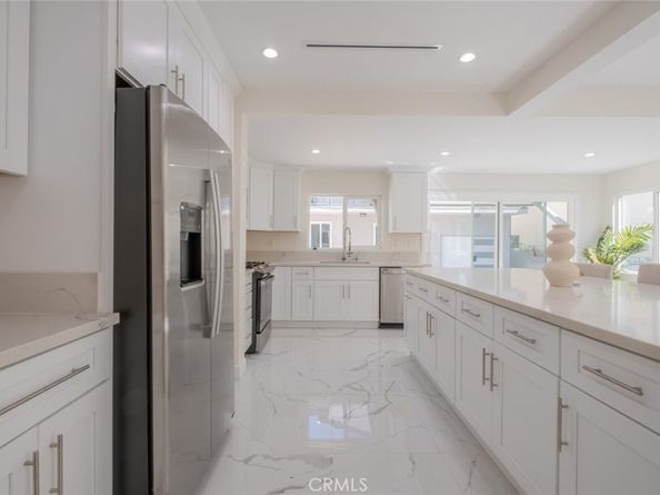 1832 N Alexandria Avenue, Los Angeles CA 90027