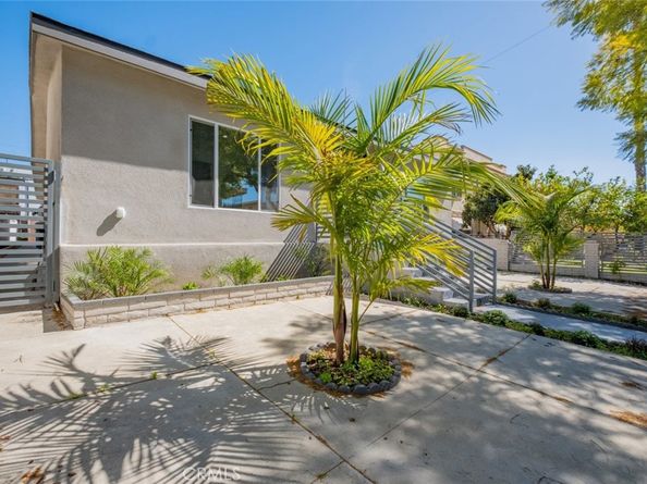 1832 N Alexandria Avenue, Los Angeles CA 90027