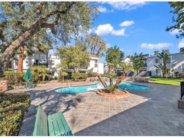 18645 Hatteras Street 278, Tarzana CA 91356