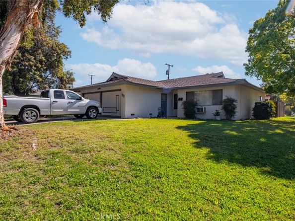 1924 Bobolink Way, Pomona CA 91767