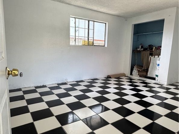 7809 Troost Avenue, North Hollywood CA 91605