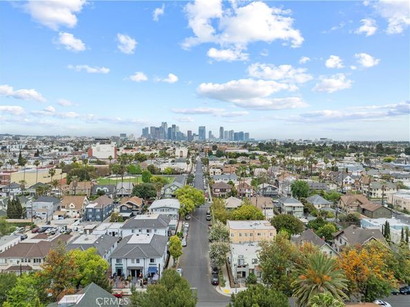 1500 S Hobart Boulevard, Los Angeles CA 90006