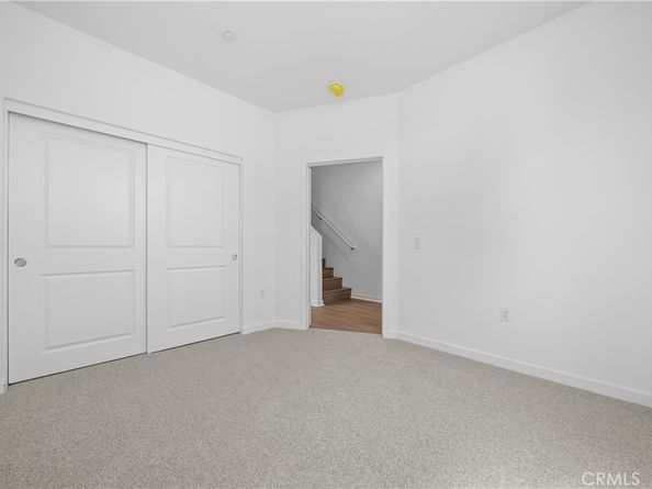 9423 N Sepulveda Blvd 1, North Hills CA 91343