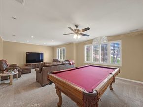 5129 S Chariton Avenue, Ladera Heights CA 90056