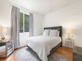 5129 S Chariton Avenue, Ladera Heights CA 90056