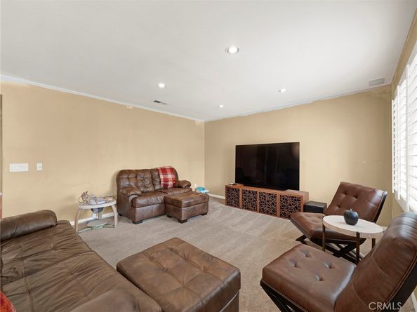 5129 S Chariton Avenue, Ladera Heights CA 90056