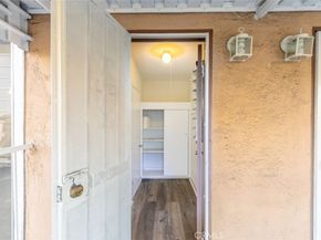 723 N Ridgewood Place, Los Angeles CA 90038