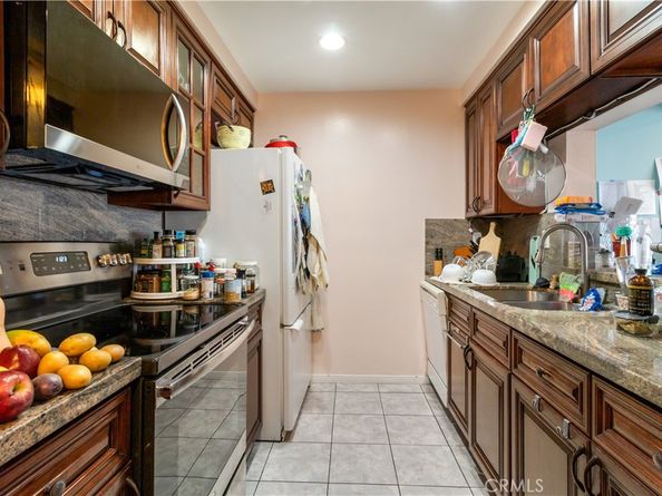 5334 Lindley Avenue 334, Encino CA 91316
