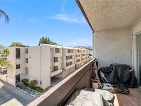 5334 Lindley Avenue 334, Encino CA 91316