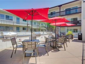 5334 Lindley Avenue 334, Encino CA 91316