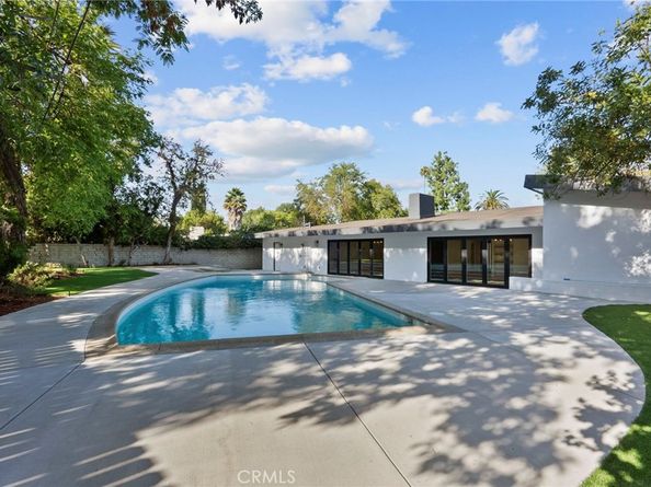4801 Almidor Avenue, Woodland Hills CA 91364