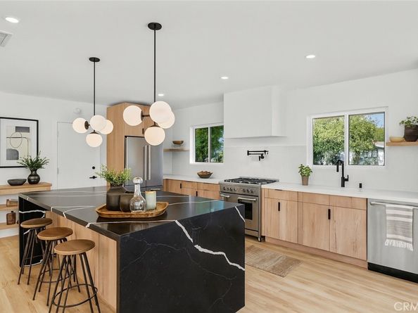4801 Almidor Avenue, Woodland Hills CA 91364