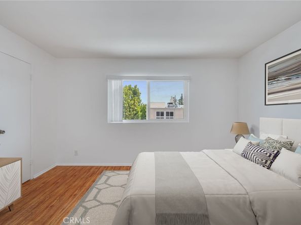 5400 Newcastle Avenue 56, Encino CA 91316