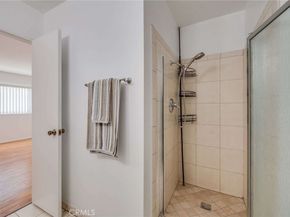 5400 Newcastle Avenue 56, Encino CA 91316