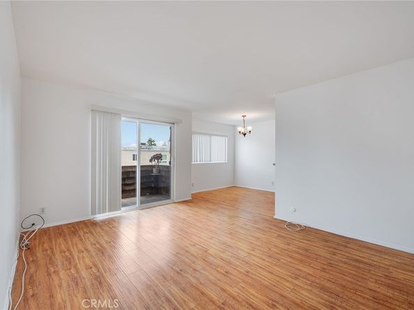 5400 Newcastle Avenue 56, Encino CA 91316