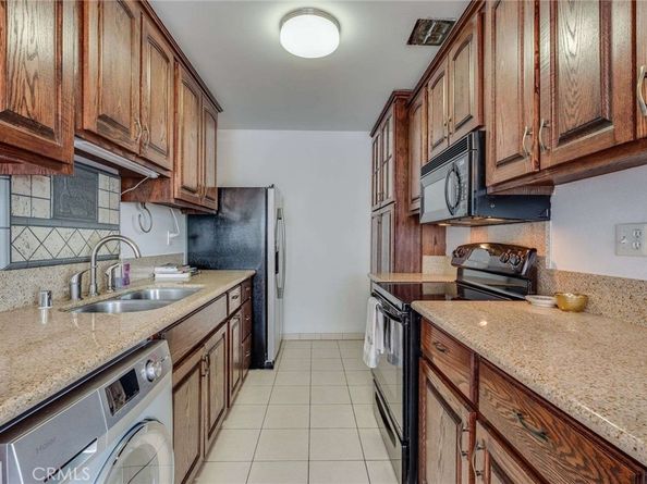 5400 Newcastle Avenue 56, Encino CA 91316