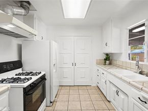 14615 San Fernando Mission Boulevard, San Fernando CA 91340