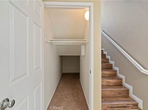9427 Lemona Avenue 23, North Hills CA 91343