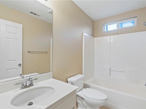 9427 Lemona Avenue 23, North Hills CA 91343