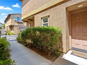 9427 Lemona Avenue 23, North Hills CA 91343
