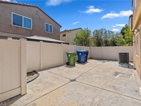9427 Lemona Avenue 23, North Hills CA 91343