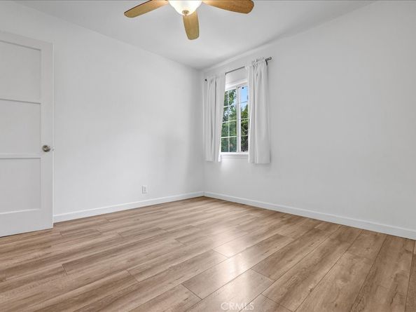 8101 Bianca Avenue, Northridge CA 91325