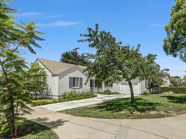 8101 Bianca Avenue, Northridge CA 91325