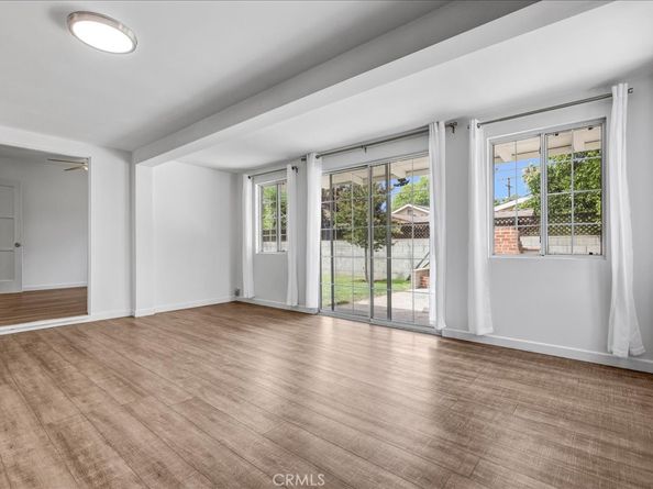 8101 Bianca Avenue, Northridge CA 91325