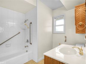 22641 Nadine Circle 206, Torrance CA 90505