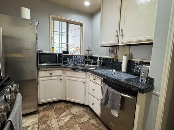 5931 Tobias Avenue, Sherman Oaks CA 91411