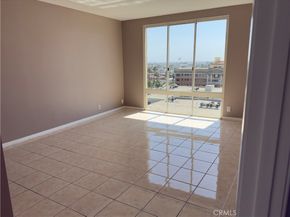 850 E Ocean Boulevard 1004, Long Beach CA 90802