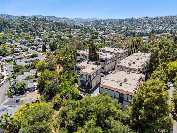 1832 Oak Tree Drive 13, Los Angeles CA 90041