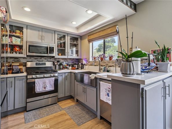 1832 Oak Tree Drive 13, Los Angeles CA 90041