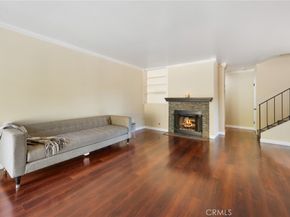 18411 Strathern Street 1, Reseda CA 91335