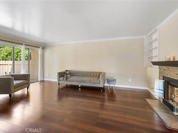 18411 Strathern Street 1, Reseda CA 91335