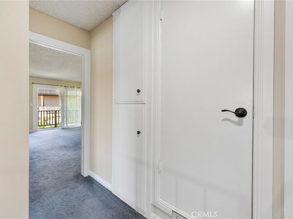 18411 Strathern Street 1, Reseda CA 91335