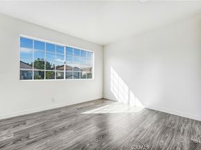 14300 Terra Bella 20, Panorama City CA 91402