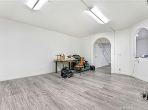 14300 Terra Bella 20, Panorama City CA 91402