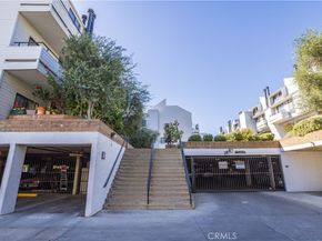 13331 Moorpark Street 319, Sherman Oaks CA 91423