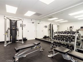 13331 Moorpark Street 319, Sherman Oaks CA 91423