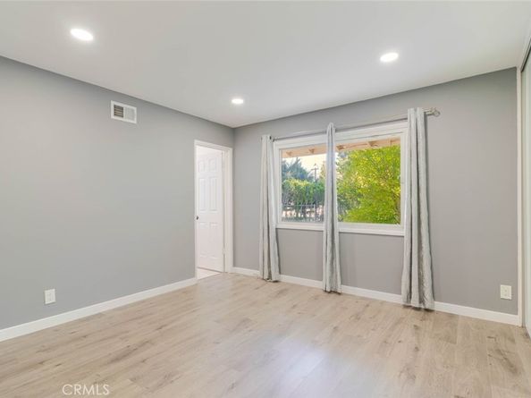 18301 Minnehaha Street, Porter Ranch CA 91326